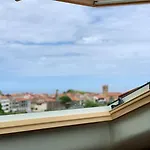 Ensueno Unceta Villa *